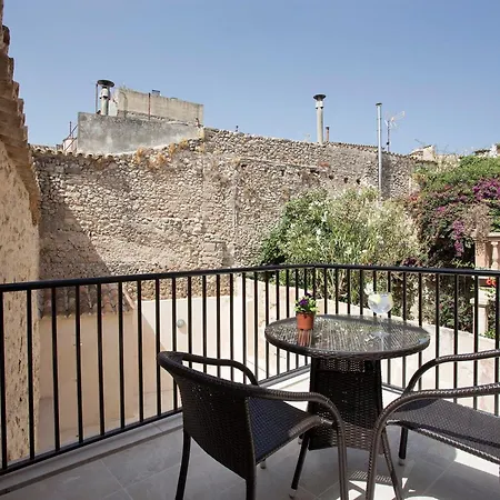 Villa Mesmerizing Mallorca 4 Bedrooms Feelings Private Pool Close To Amenities *